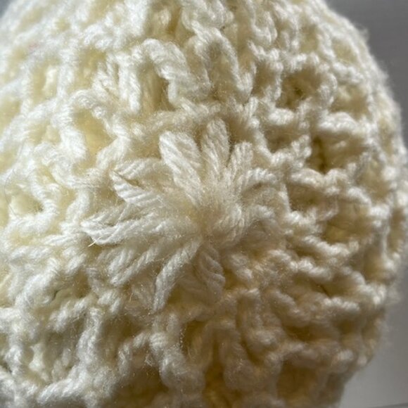 VTG Hand Crocheted White Head Wrap Hat Made in Japan - Picture 6 of 13